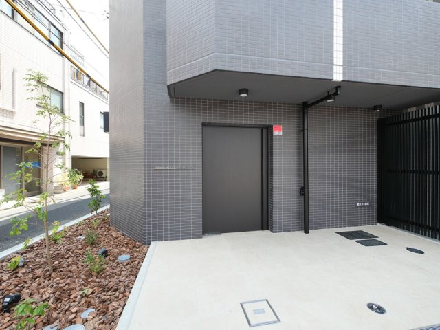 PREMIUM CUBE 中野新橋 DEUXの外観|外観もきれいです