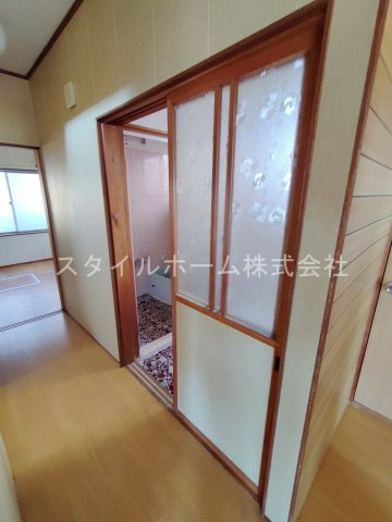 為当町貸家の内装