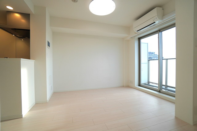 ラティエラ品川西大井の居間・リビング|※写真は同タイプ住戸です。