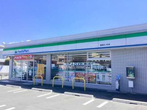 シュタットＢの周辺|ファミリーマートまで190m