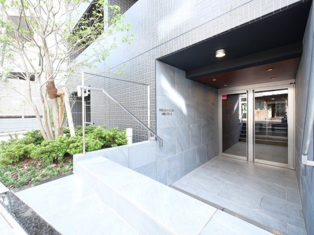 プレミアムキューブ大岡山DEUXの外観|外観は落ち着いています