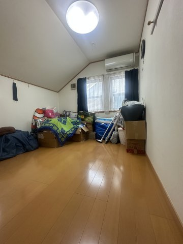 葛飾区奥戸4丁目中古住宅の洋室|居室