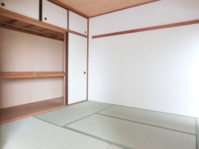 ライオンズシティ難波南の和室