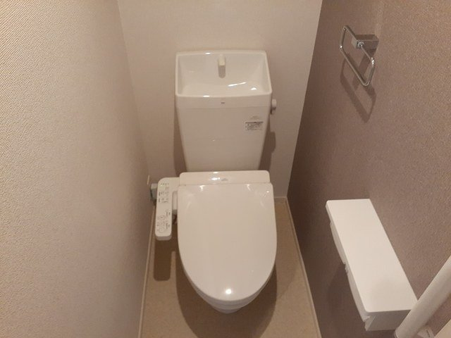 オレンジガーデンＡのトイレ|シンプルで使いやすいトイレです