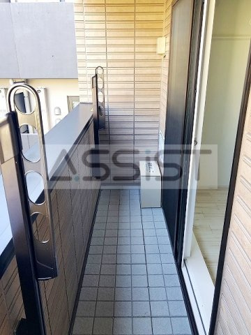 Ｌｙｃｏｒｉｓ西小山のバルコニー