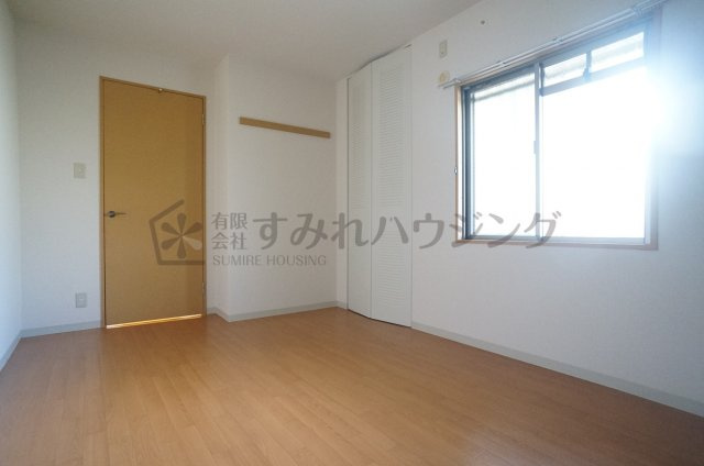 フローラル宝塚の寝室|参考、同建物・同間取りの号室