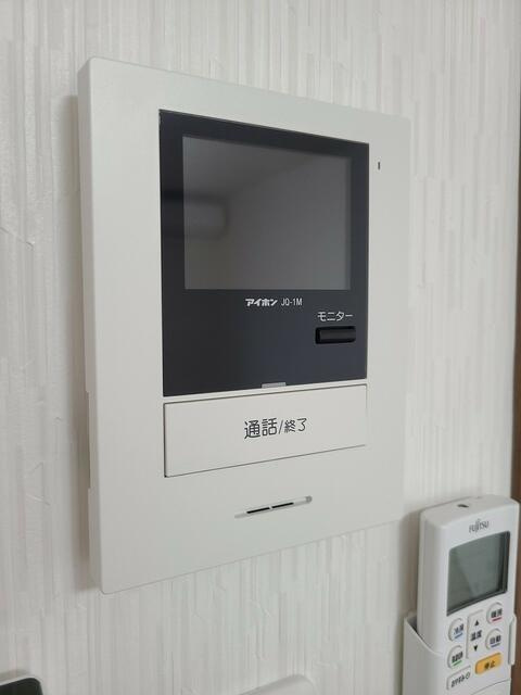 稲城市坂浜のアパートのセキュリティ