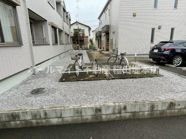 稲城市東長沼のアパートのその他共用部分