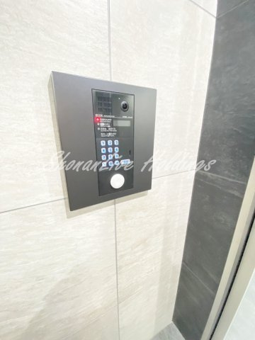 横須賀市小川町の賃貸マンションのセキュリティ|安心のモニター付きオートロック