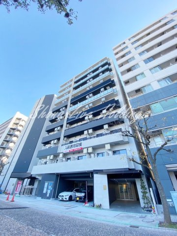 横須賀市小川町の賃貸マンションの外観
