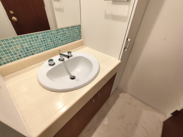 LANAI1521の独立洗面台