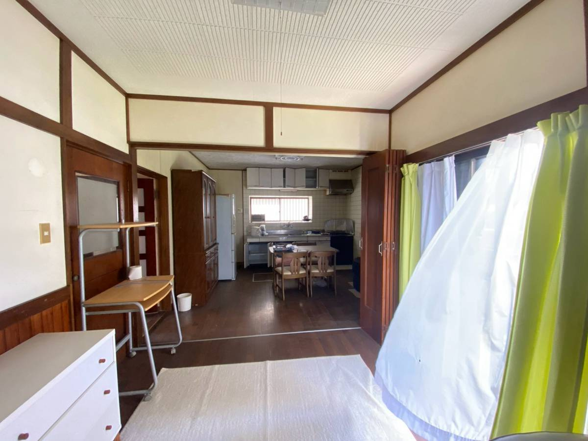 和歌山市黒田　中古戸建の居間・リビング