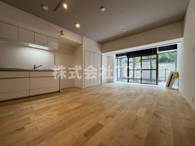 【居間・リビング】 | グリーンウッド大蔵 | LDK15.5帖