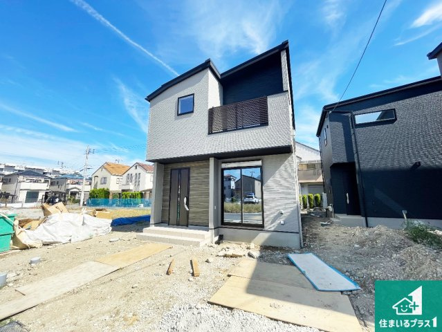 ■宝塚市山本野里　第1期　新築一戸建ての外観|お客様に長く安心して住んでいだだける事にこだわった家づくり！住んでからのアフターサービスにもしっかりと取り組んでいます！
