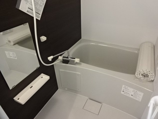 稲城市矢野口の賃貸マンションの浴室