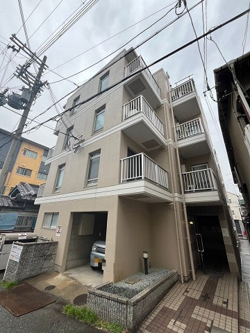 パラツオ姫島の外観|外観は落ち着いています