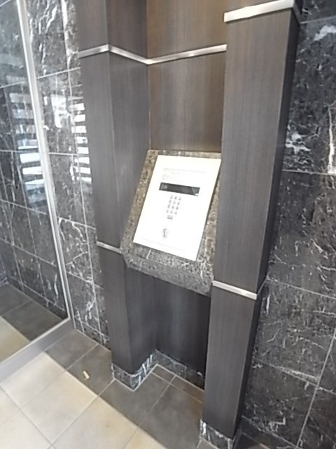 プレサンスみなと元町駅前のセキュリティ