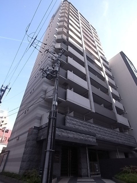 プレサンスみなと元町駅前
