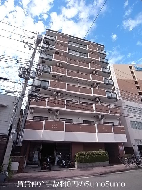 アルパ三宮の外観
