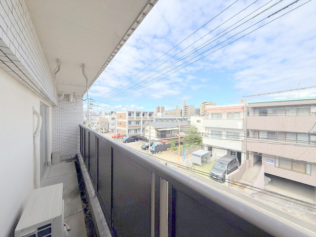 ジェイケイ石崎の展望