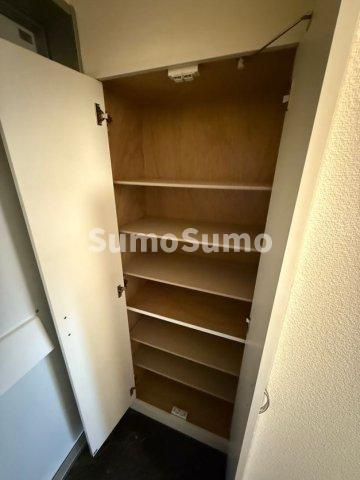 レオパレスルコントワール御影の収納
