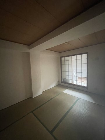 サニーハイツ上祇園の和室