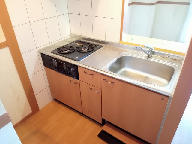 稲城市矢野口の賃貸マンションのキッチン