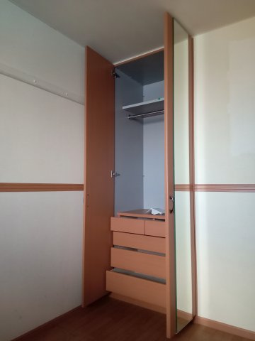 稲城市矢野口の賃貸マンションの収納