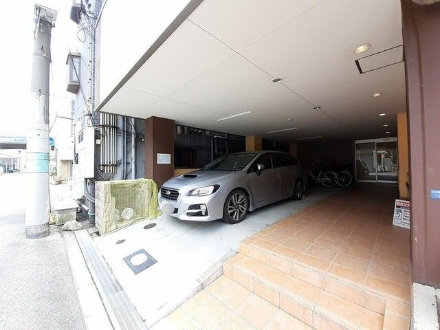 リヴァージュ出来島の駐車場|駐車スペースもあります