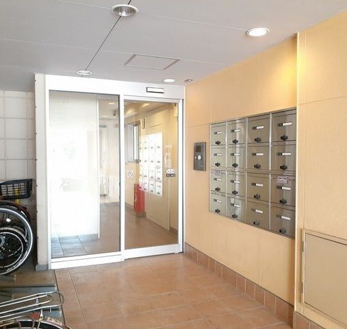リヴァージュ出来島のエントランス|エントランスです