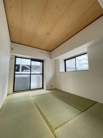 ダイナコート天神南 の和室