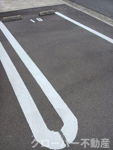 アモーレ今津Ⅰの駐車場