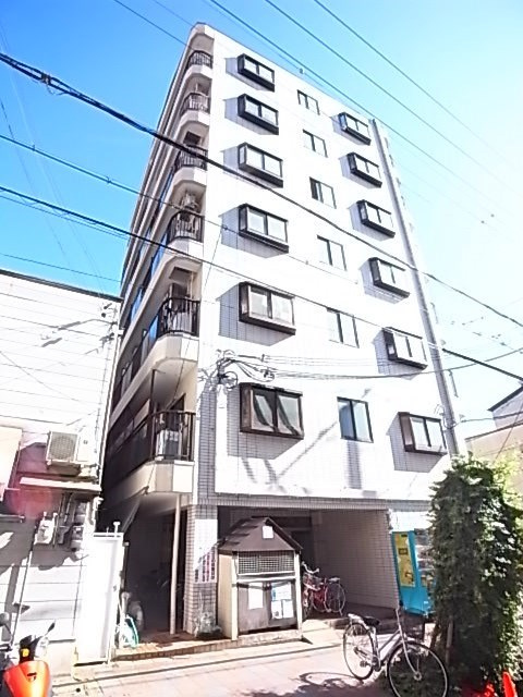 シャトー第7神戸の外観