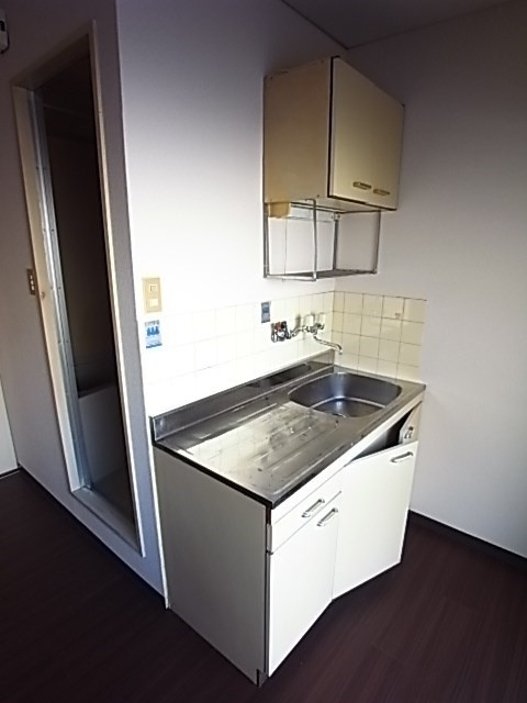 シャトー第7神戸のキッチン