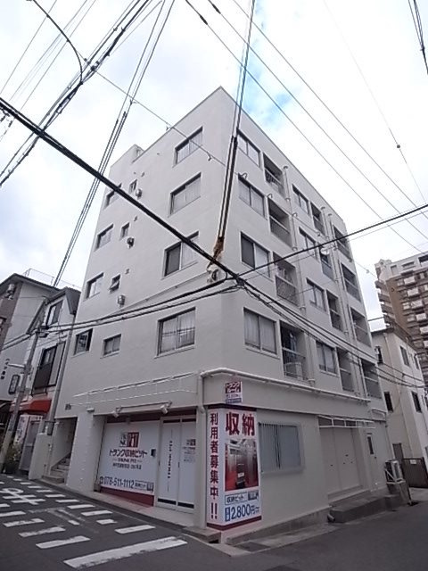 ベース・ワン