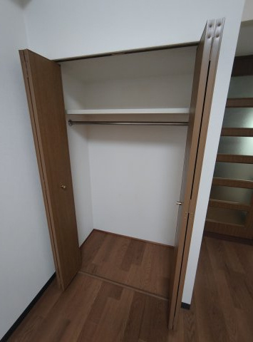 エスリード三宮の収納