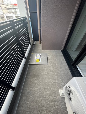 S-RESIDENCE日本橋Qualierのバルコニー