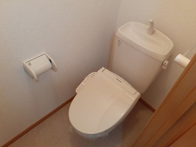 【トイレ】 | ローマアリエスＦ | 落ち着いた色調のトイレです