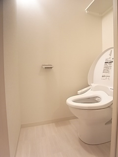 プレサンス神戸元町ベルシオンのトイレ