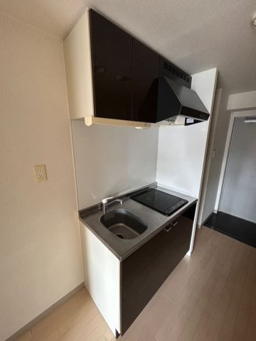 ロイスグラン神戸下沢通のキッチン