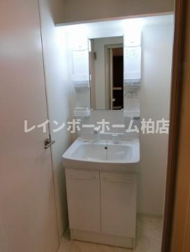 特典：仲介手数料が無料です!!の洗面所|忙しい朝には欠かせない洗面所です