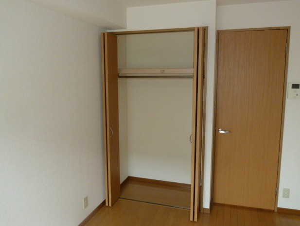 大和市渋谷８丁目の賃貸マンションの収納