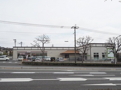 【周辺】 | パインヒルズ | セブンイレブン小倉にれの木坂店まで350m
