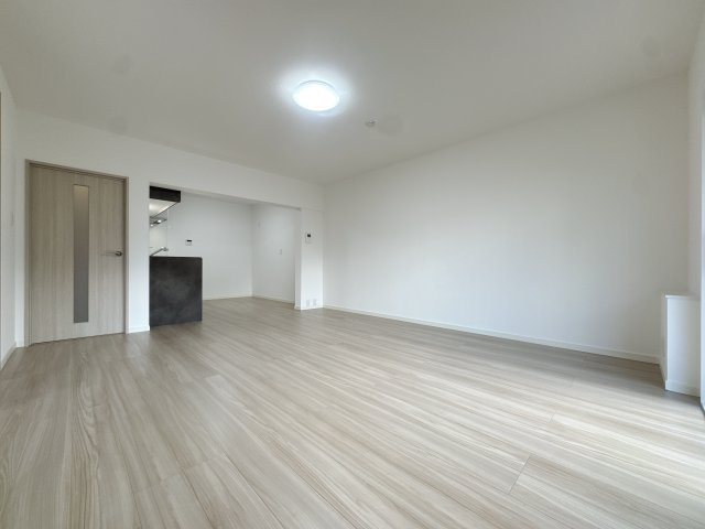 【居間・リビング】 | 十郎川サンハイツ15号棟☆仲介手数料無料☆