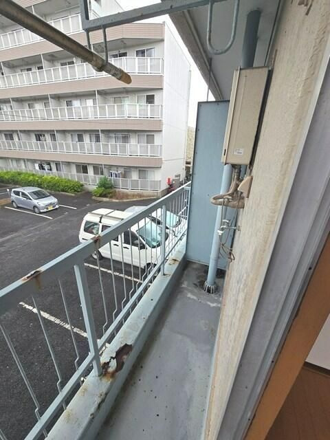 江戸川区西瑞江３丁目の賃貸マンションのバルコニー