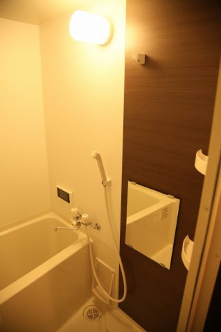 【浴室】 | ビータス竹下弐番館 | 日々の暮らしに欠かせないお風呂です※写真は類似です