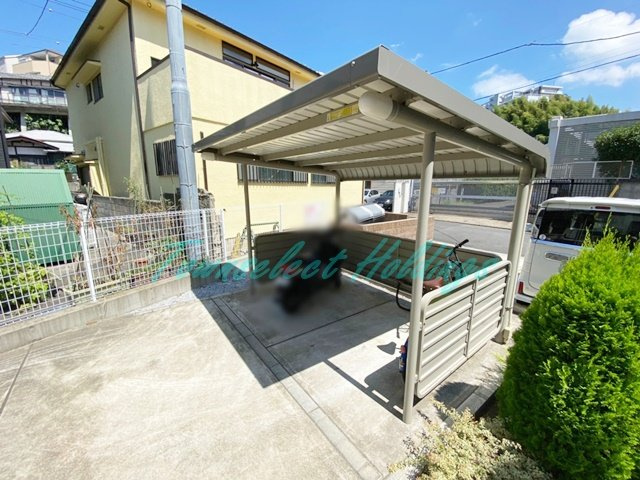 サンライズ　レジデンスのその他共用部分|大型バイク駐輪可能！(無料)