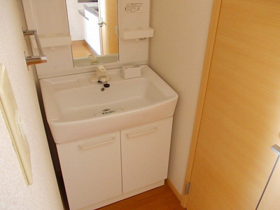 【洗面所】 | ヴェルドール大樹Ⅰ | 忙しい朝には欠かせない洗面所です