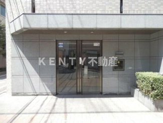 【エントランス】 | 建物の内部です