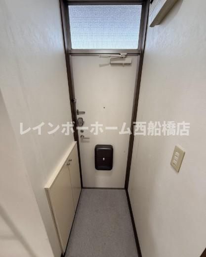 プロムナード2番館の玄関